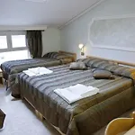 Tahiti 3* فياريجيو