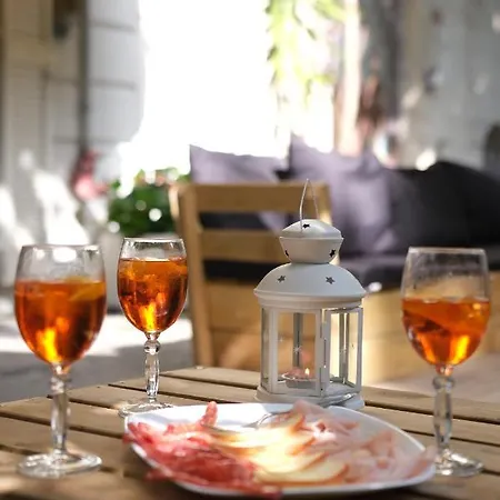 Tahiti Hotel Viareggio