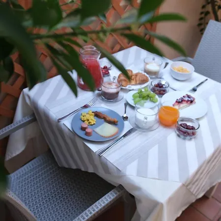 Tahiti Otel Viareggio
