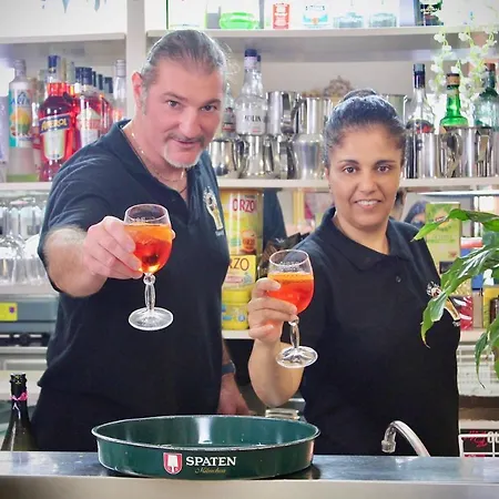 Tahiti Otel Viareggio