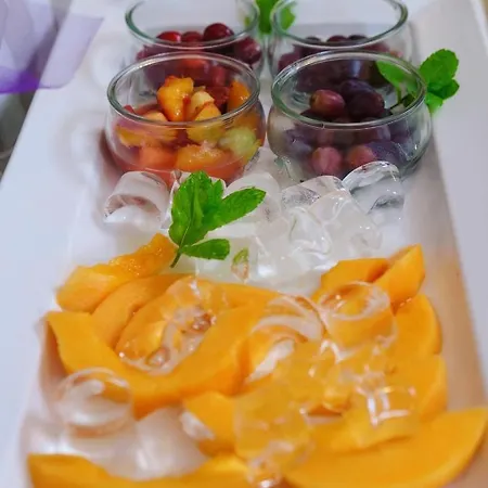 Tahiti Otel 3*