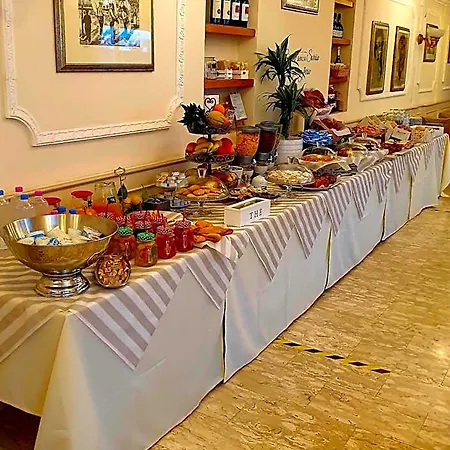 Hotel Tahiti Viareggio