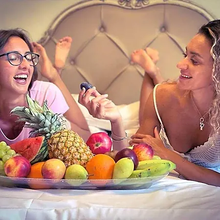 Tahiti Hotel 3*