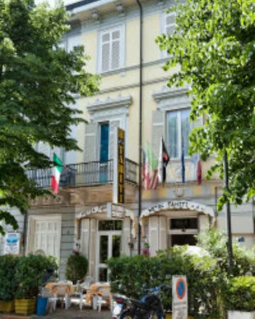 Tahiti Hotel 3*