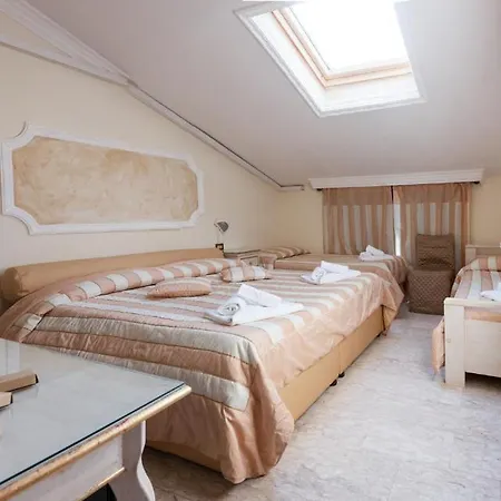 Tahiti Hotel Viareggio