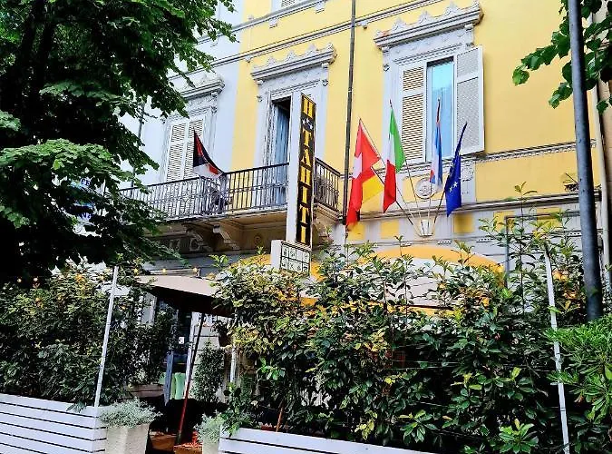 Hotel Tahiti Viareggio