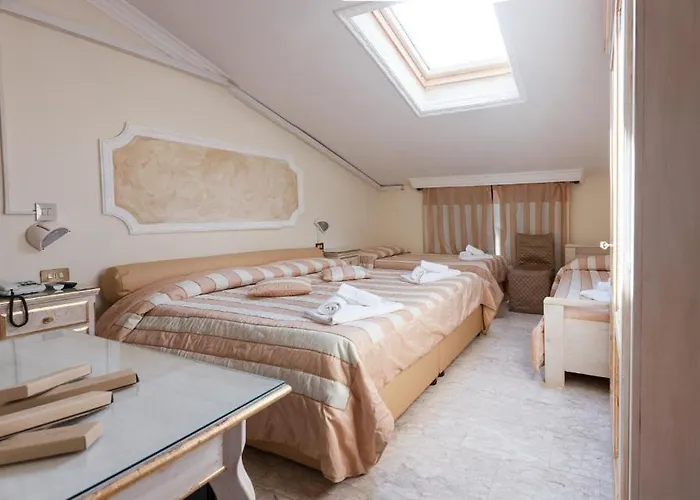 Tahiti Hotel Viareggio