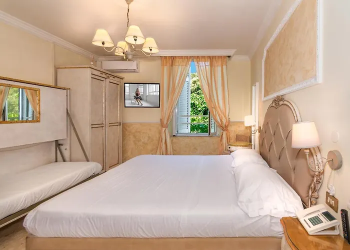 Tahiti Hotel Viareggio